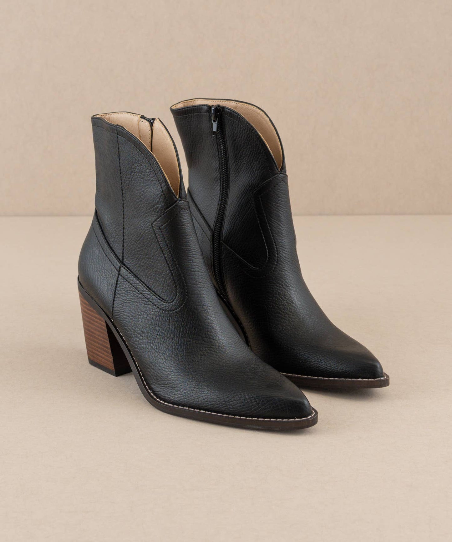 The Harmony Black | Elegant Two Paneled Western Bootie