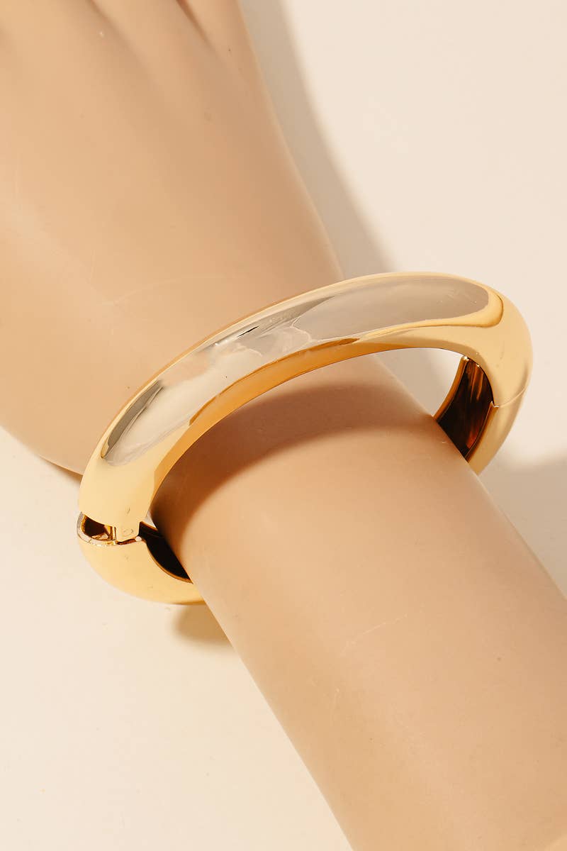 Solid Hinged Bangle Bracelet