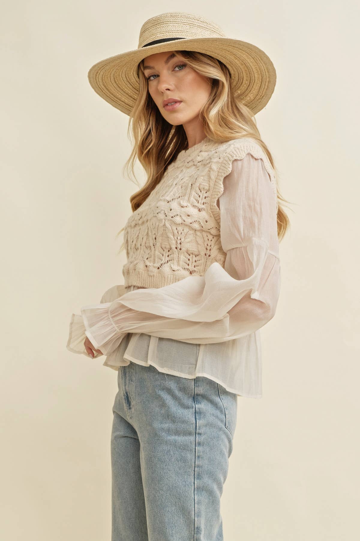 CSW11746A - CROCHET LAYERED TOP